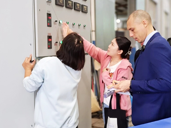 埃及客戶(hù)來(lái)訪(fǎng)